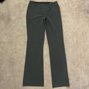 Women's size 4R grey dress pants. The Limited Collection, Cassidy fit.